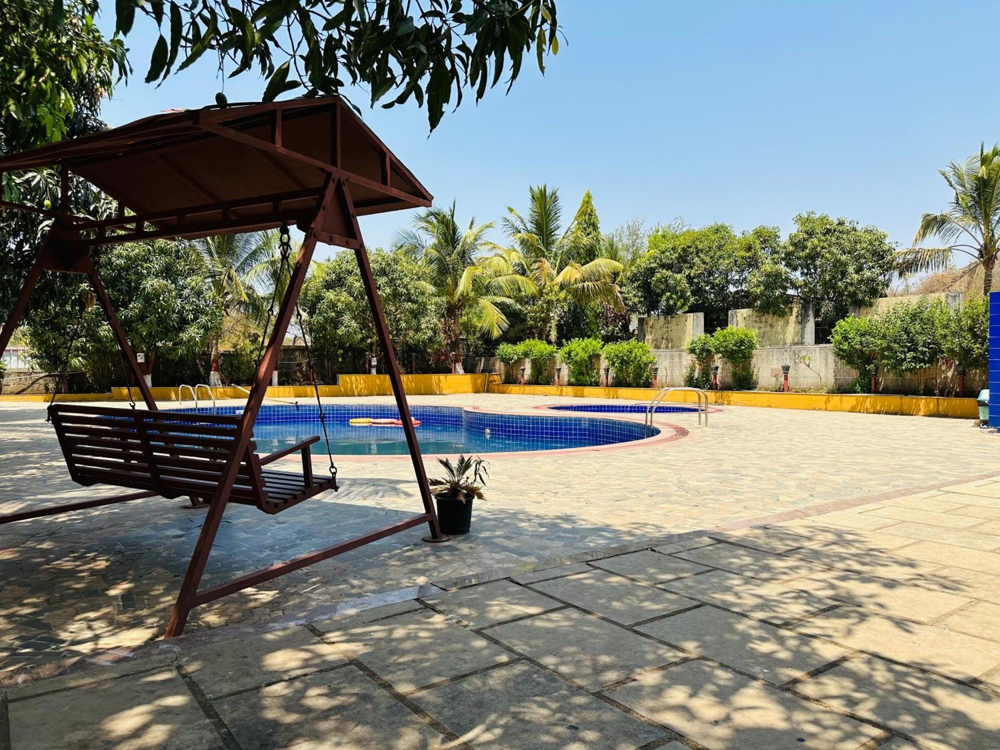 Lion Park Hotel & Resorts Sasan Gir Buitenkant foto